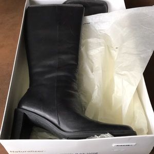 Naturalizer leather zip boots